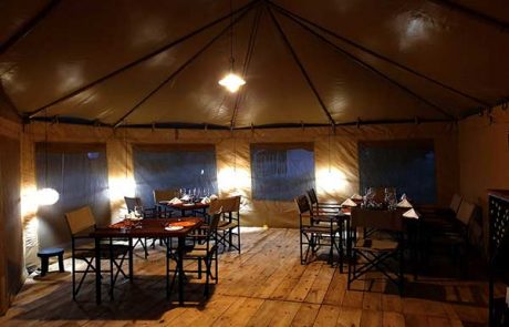 the whisper camp serengeti restaurant
