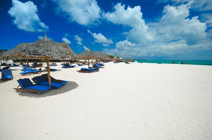 kendwa beach 