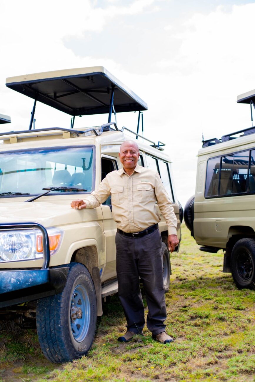 zoya zoya -safari guide